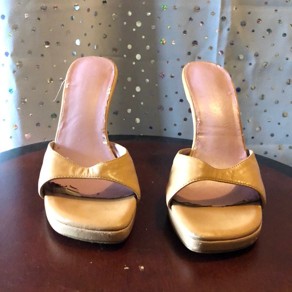 Guess by Marciano shoes